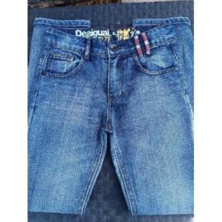 Pantalon  Desigual....