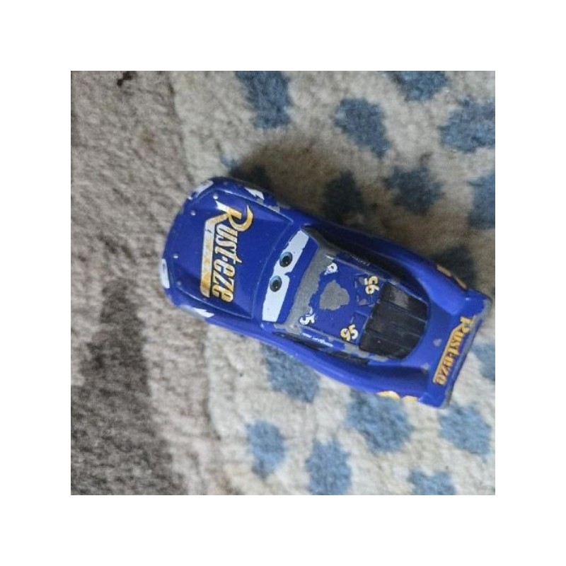 Voiture cars ruste eze bleue