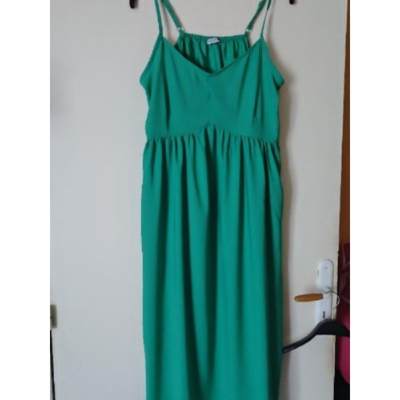 Robe longue verte T 48