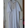 Robe longue en lin brodée T.XXL