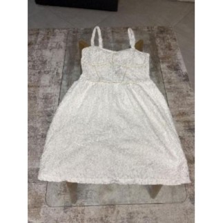 Robe courte blanche...
