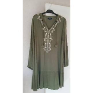 Robe coton vert amande...