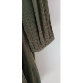 Robe coton vert amande  déco  blanc . NEUVE JAMAIS  PORTÉE he T L