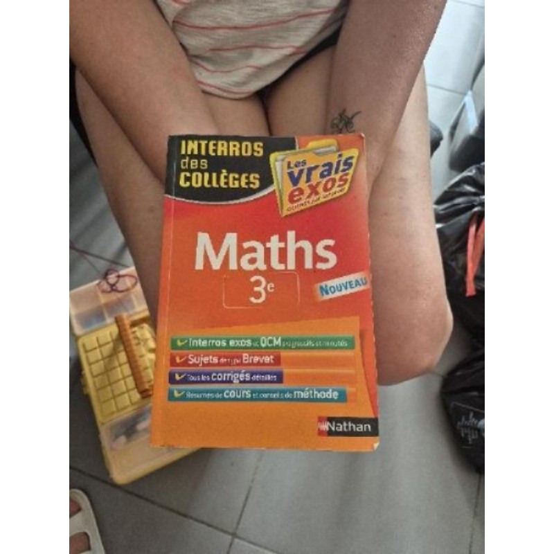 Livre de révision maths 3eme 