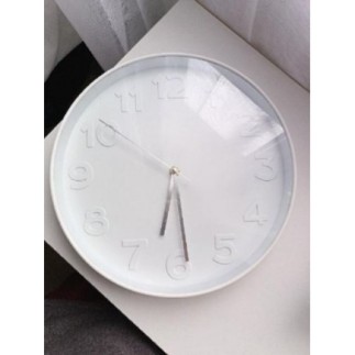 HORLOGE BLANCHE
