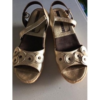 SANDALES COMPENSÉES ELLE DORÉ CUIR TAILLE  37