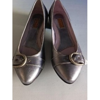 BALLERINES ESKO EN CUIR GRIS ARGENTÉ  TAILLE 37