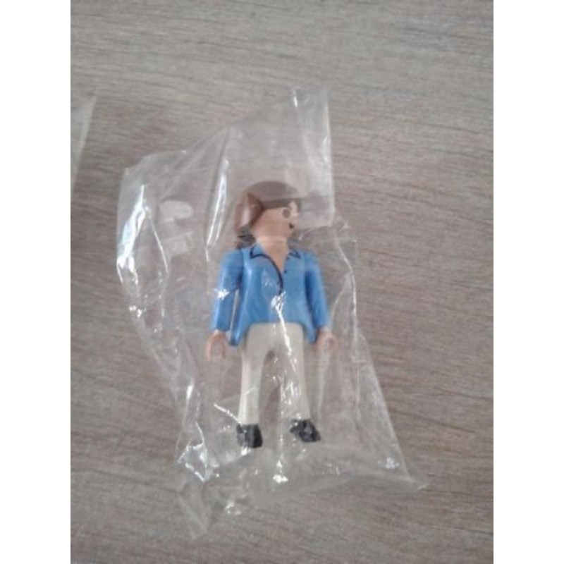 Personnage playmobil veste bleu pantalon blanc 