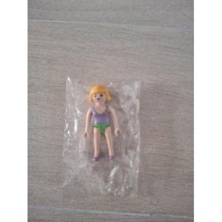 Personnage playmobil violet...