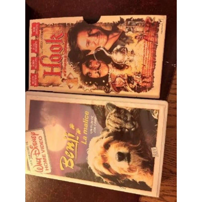 LOT DE DEUX CASSETTES VIDEO - FILMS ENFANTS