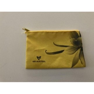 Pochette jaune Air Austral 