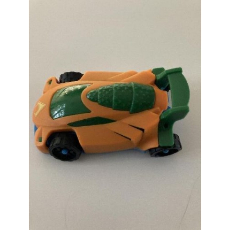 Voiture orange /verte roues rétractables 
