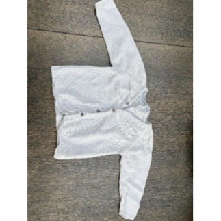 Gilet blanc en mailles...
