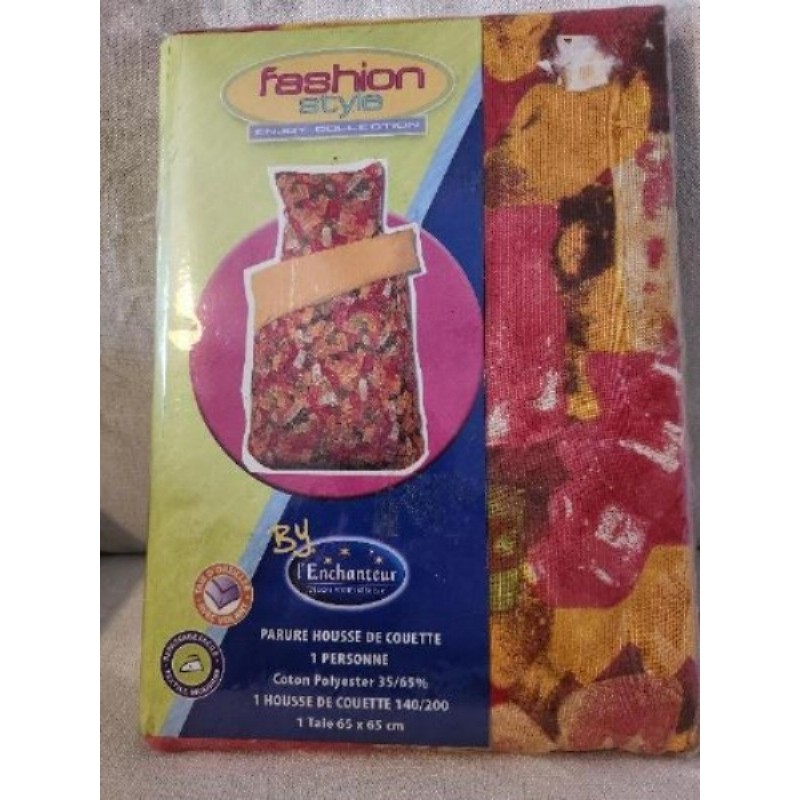 Parure Lit enfant 140x200 motif bonbon- NEUVE