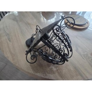 Lustre en fer noir 