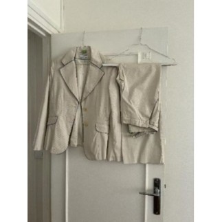 Tailleur pantalon beige T38...