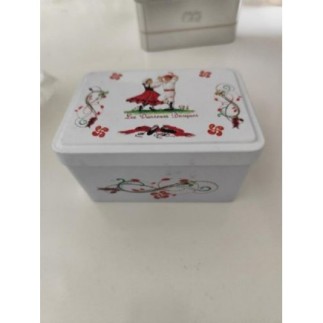 Boite en fer  biscuit basque