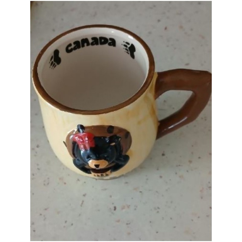 Tasse canada jaune motif