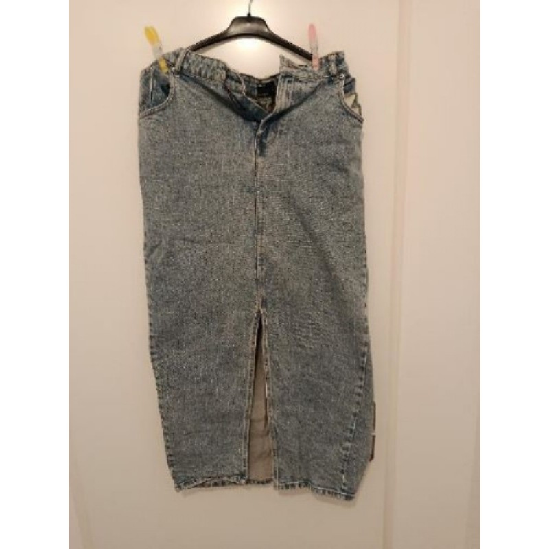 Jupe en jean  délavé Asos fente devant/ 48