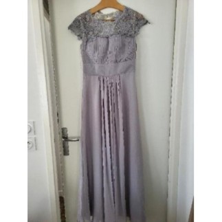 Robe de cérémonie grise