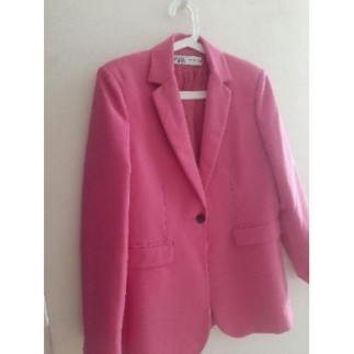 Taille M. Blazer rose Zara