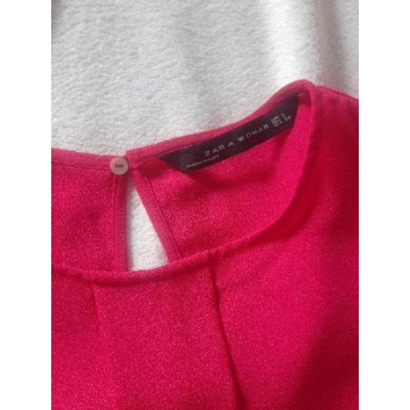 Taille S. Blouse ss manches fuchsia Zara. 