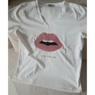 Taille L. Neuf. T-shirt 100%coton. 