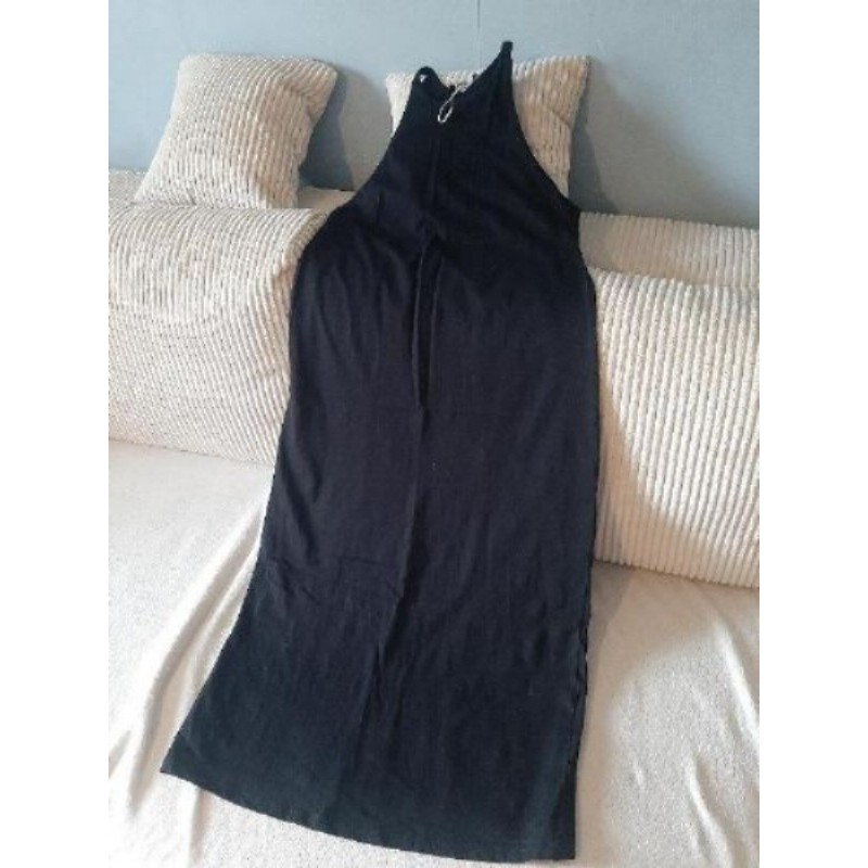 Taille S. Neuf. Robe longue coton noir. Zara