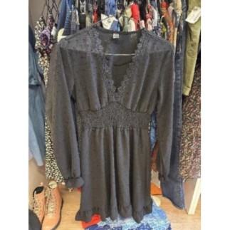 Robe noire dentelle taille 34 