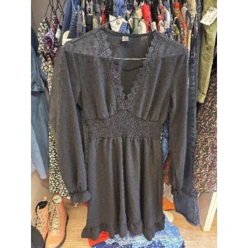Robe noire dentelle taille 34 