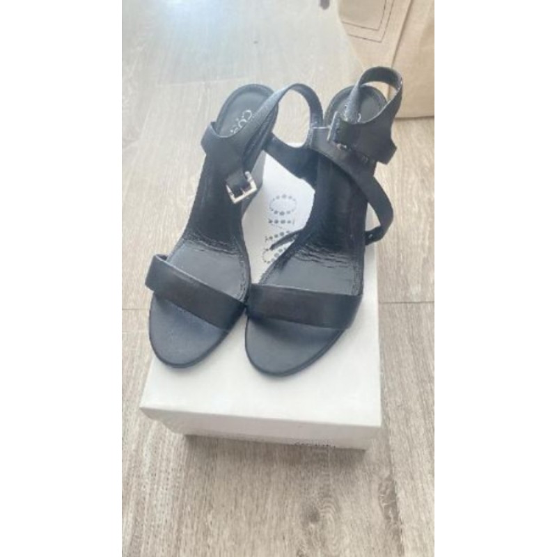 Chaussures neuves - compensées - COSMO- cuir noir - taille 41
