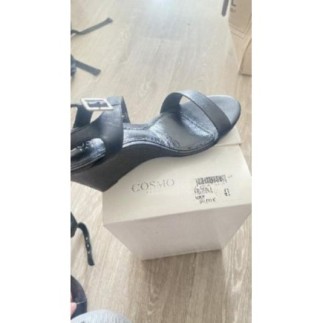 Chaussures neuves - compensées - COSMO- cuir noir - taille 41