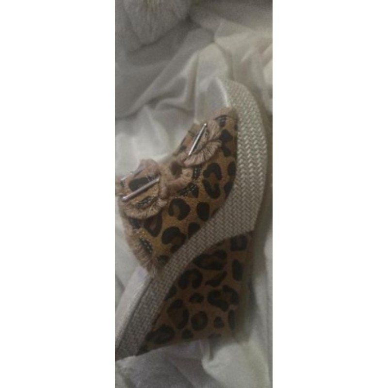 Chaussures leopard  37,5/38