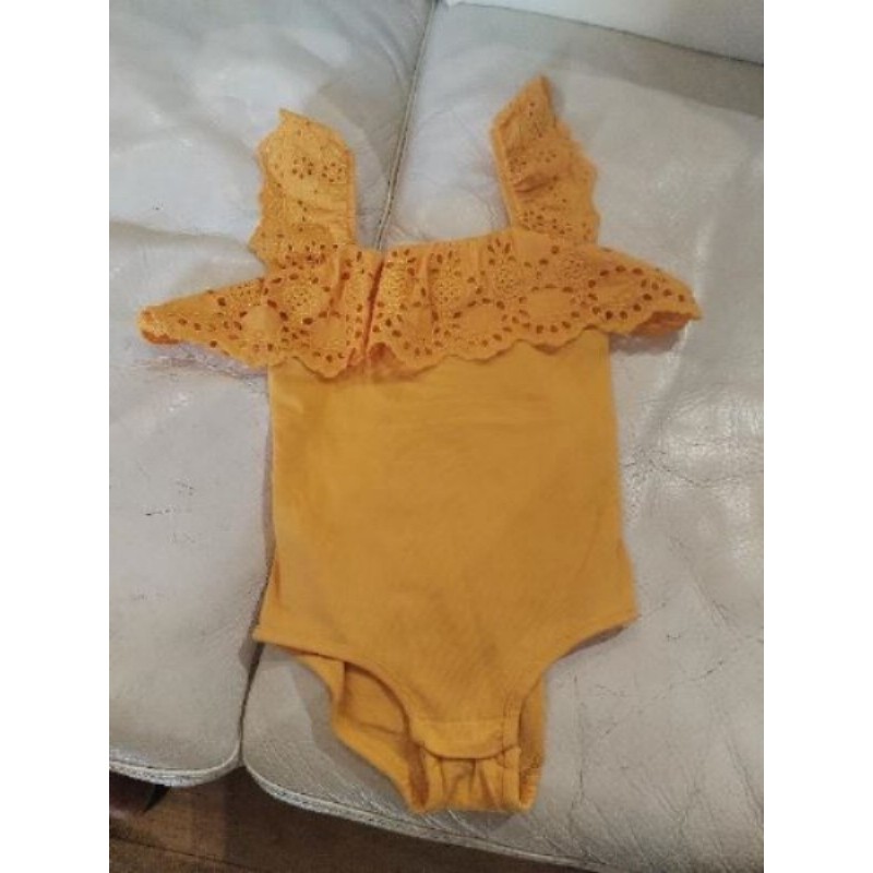 Body zara 6 ans orange curry et broderies 