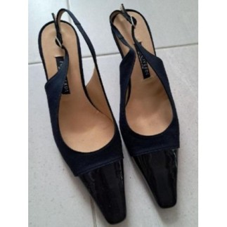 CHAUSSURES POINTURE 38...