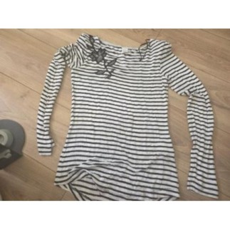 Haut marine fleur T1 camaïeu 