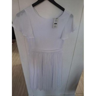 Robe blanche neuve marque...