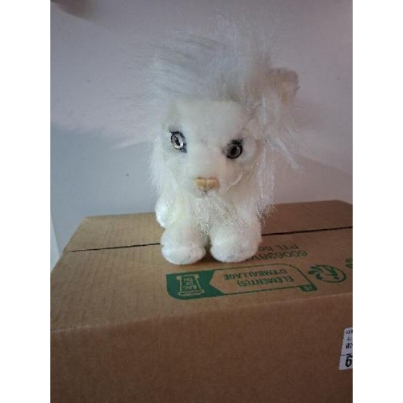 Peluche lion blanc 
