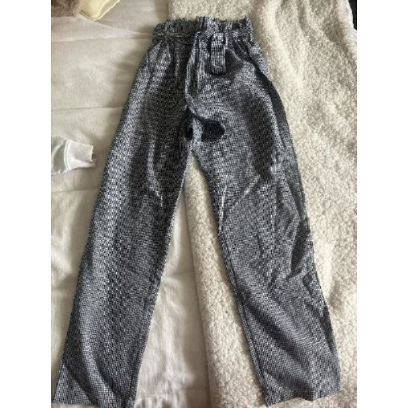 Pantalon motif petits carreaux SHEIN taille 11/12 ans 