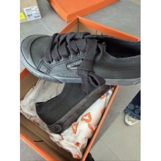 Basket enfant neuve taille...