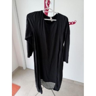 Robe noire grande taille demme
