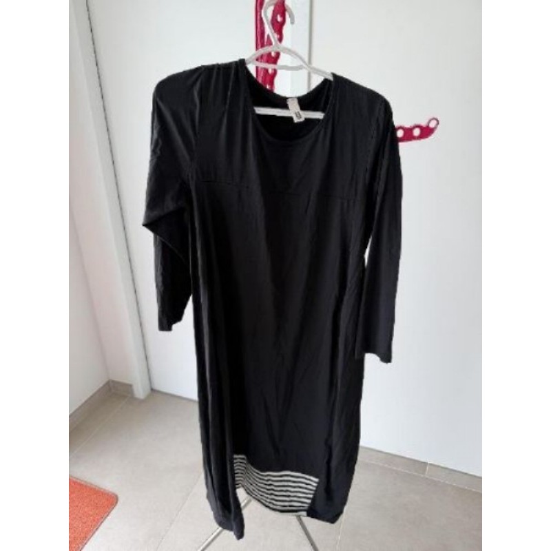 Robe noire grande taille demme