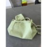 Sac à main femme vert avec pochette intérieure