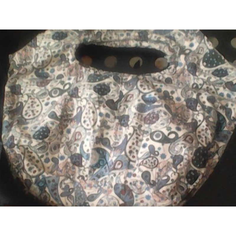 sac en velours avec pochette intérieure zippée