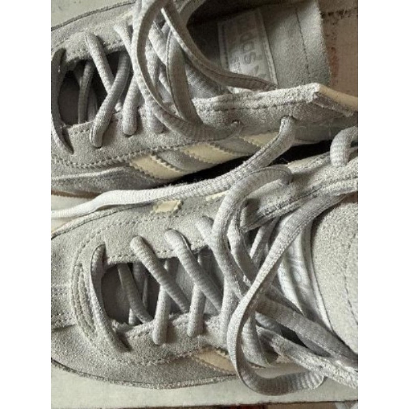 Adidas spezial grise et blanc 39 1/3