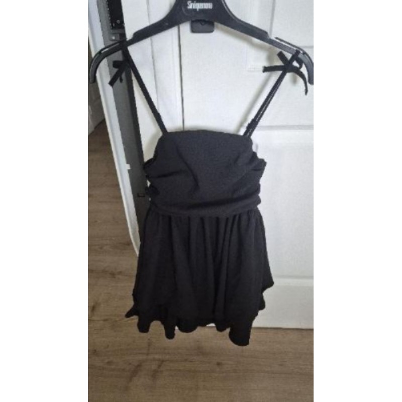Robe noire 10 ans
