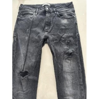 Jean noir homme marque Zara...