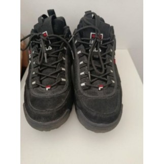 Basket noires Fila taille 45