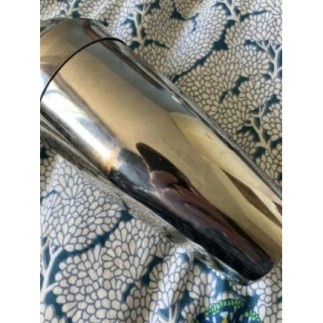 Shaker argenté 