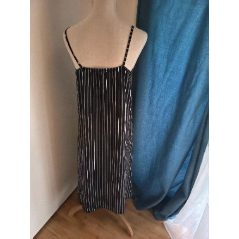 ROBE BRETELLE RAYURE POIDS TAILLE 40
